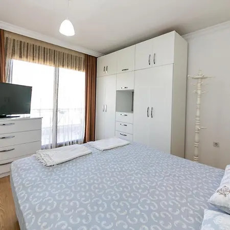 Cevher Daily Weekly Villa